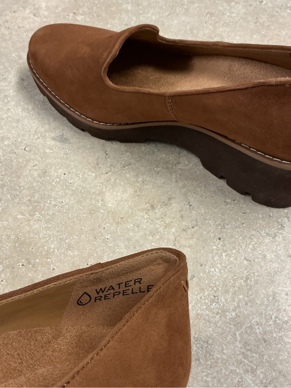 Vionic SZ 6.5 Suede Willa Wedge Toffee Round Toe Slip On Water Repellent Shoes - Picture 11 of 12